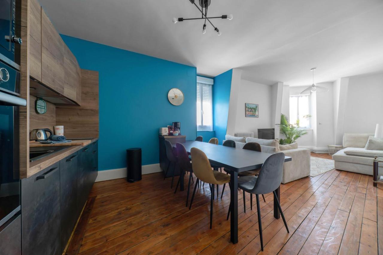 Le 482 - Grand Appartement Design & Confort - 4 Chambres วิชี ภายนอก รูปภาพ